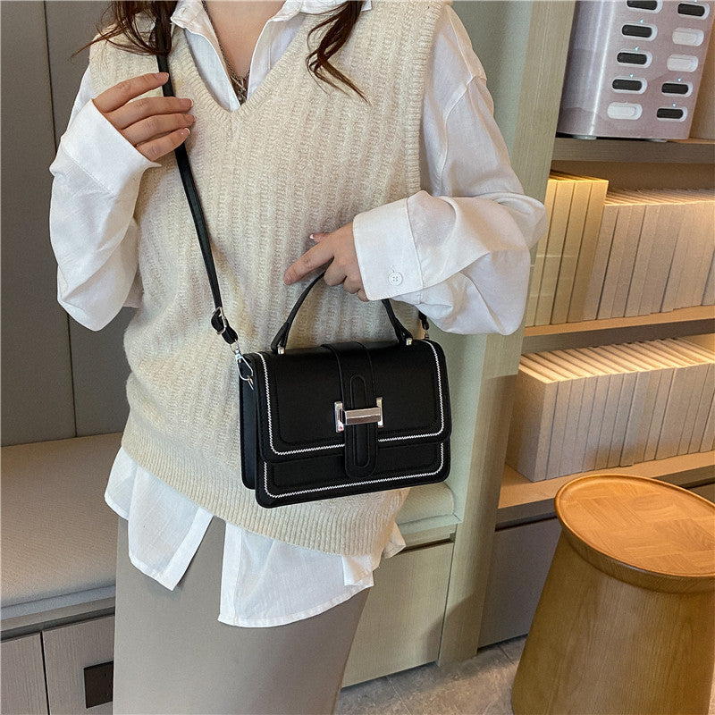 French Minority Design Small Handbag