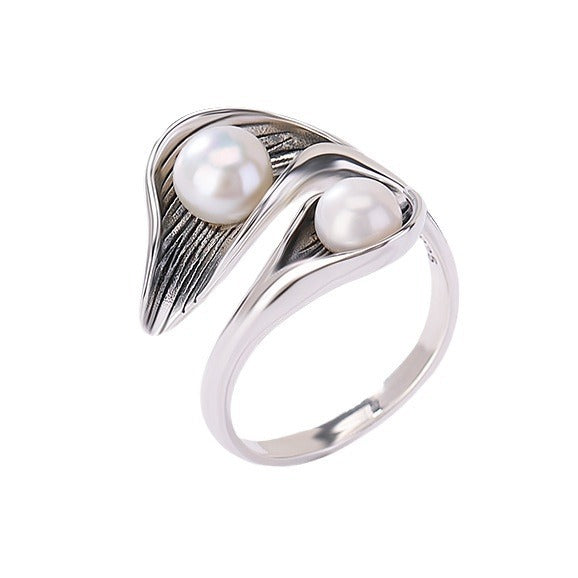 Pearl Common Calla Ball Ring