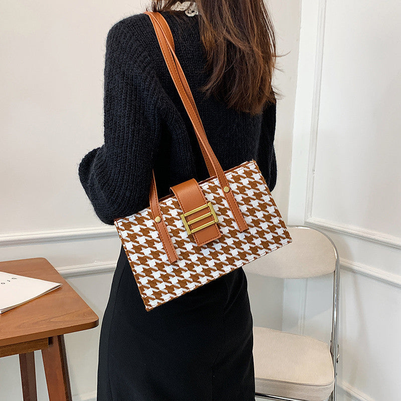 Contrast Single Shoulder Handbag