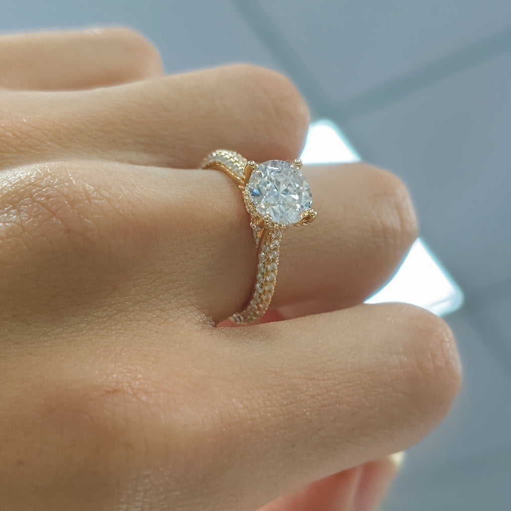 Moissanite Diamond Ring