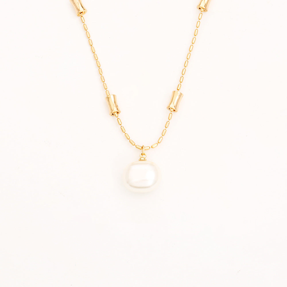 Sugar Pearl Bamboo Necklace